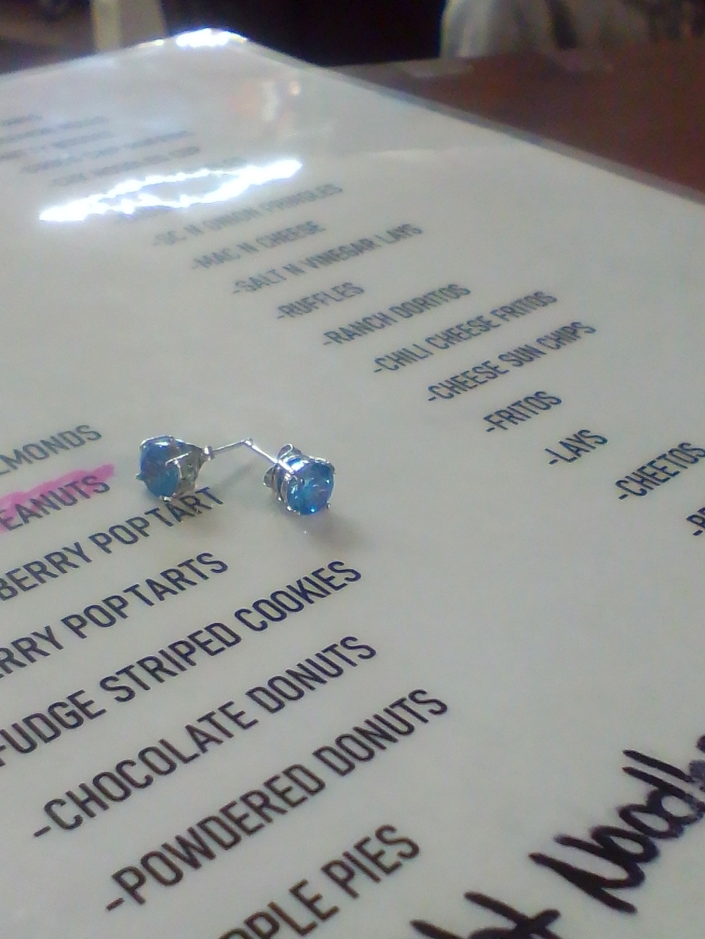OMG!!!!! Better Than Mosanite!! Blue Earrings Flip Colors, Beautiful One Pair